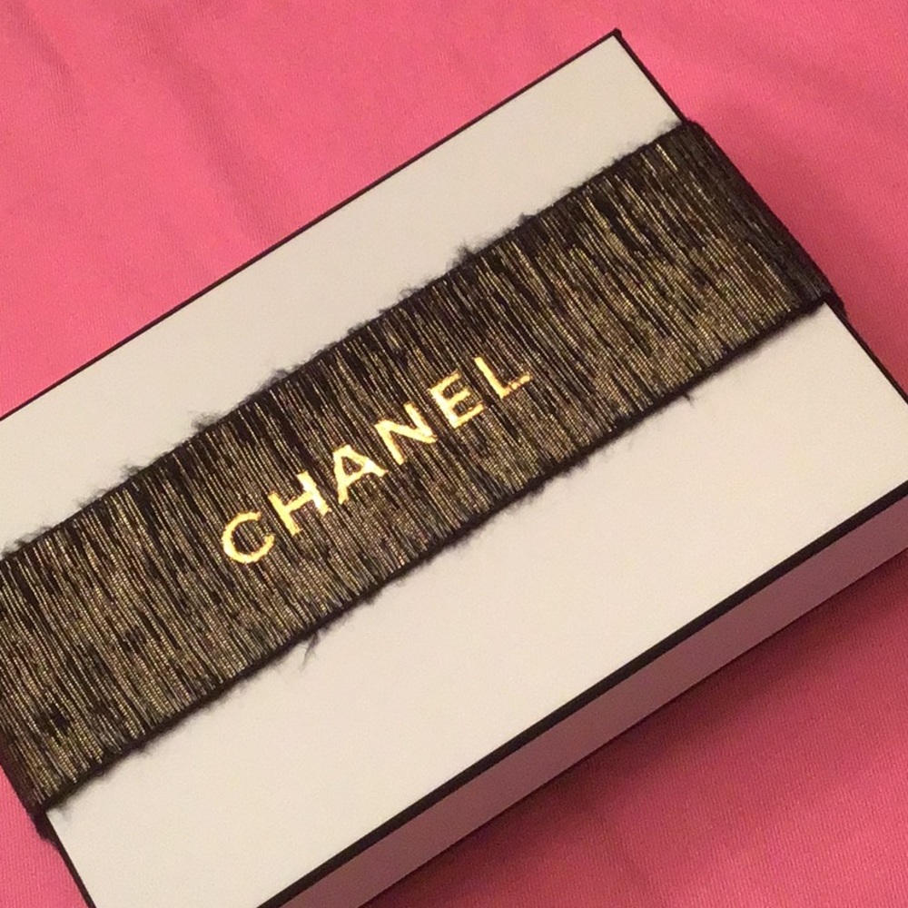 CHANEL Gift Box with Ribbon